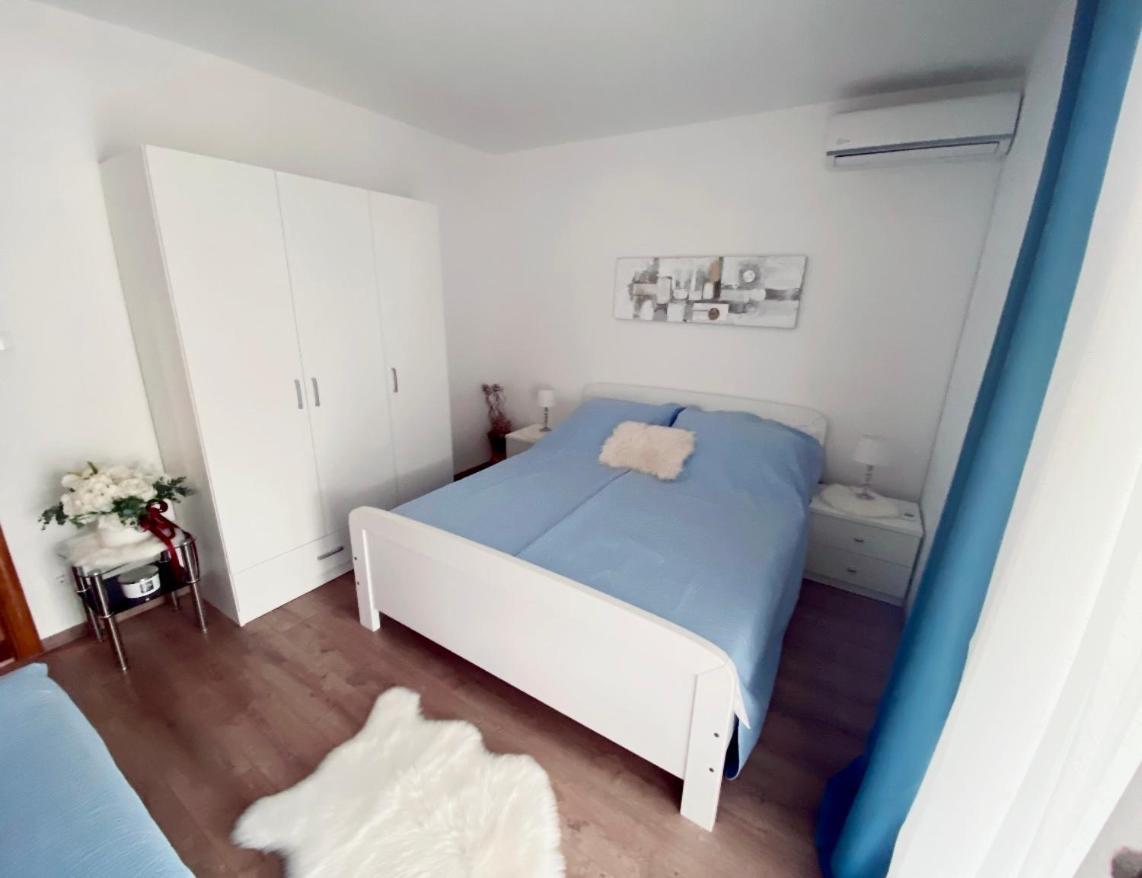 Apartments Sandra, Duboka 22, Duboka, Klek Екстер'єр фото